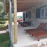 Σπίτι διακοπών Robinson House Soline *