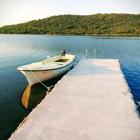 Robinson House Soline